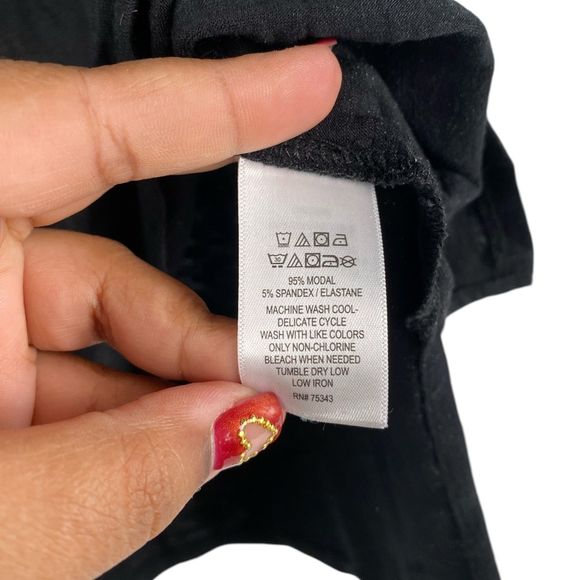 Tahari Black Flowy Short Sleeve Tee Medium – 583 - Picture 6 of 6